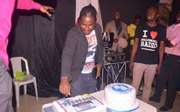 DJ Gosporella came through, and he came with a joyful spirit. He loved the cake too. LOL