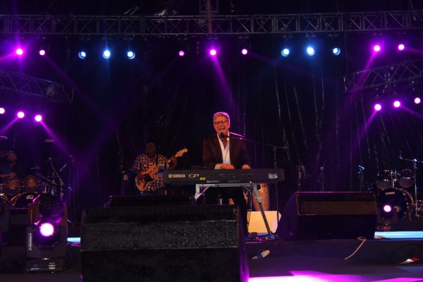 Don Moen2